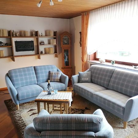 Ferienhaus Eifelmomente 盖罗尔施泰因 外观 照片