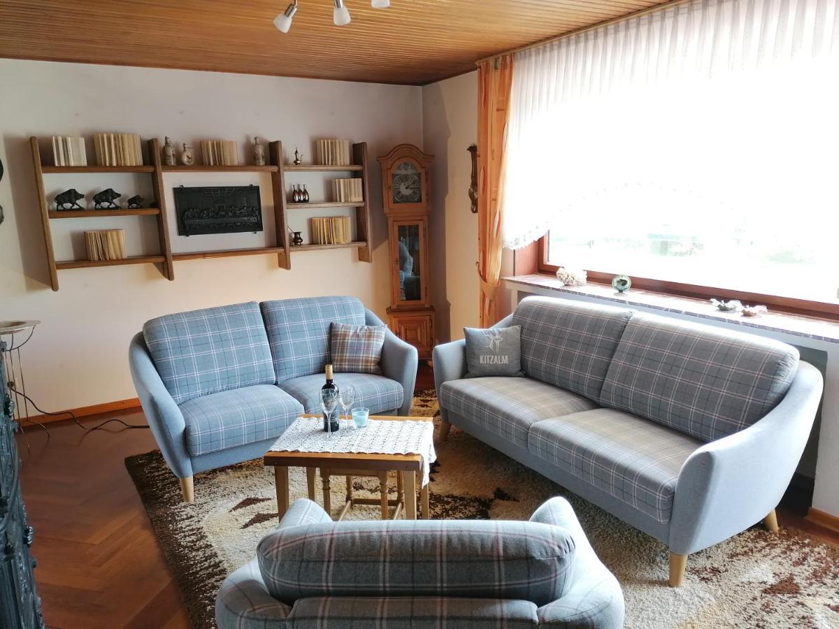 Ferienhaus Eifelmomente 盖罗尔施泰因 外观 照片